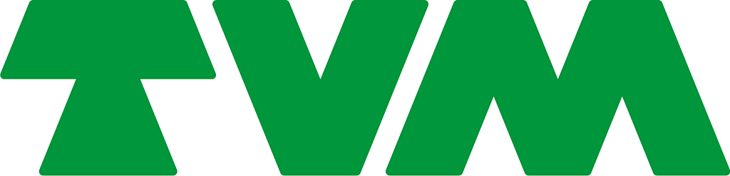 Logo van TVM in groene kleur.